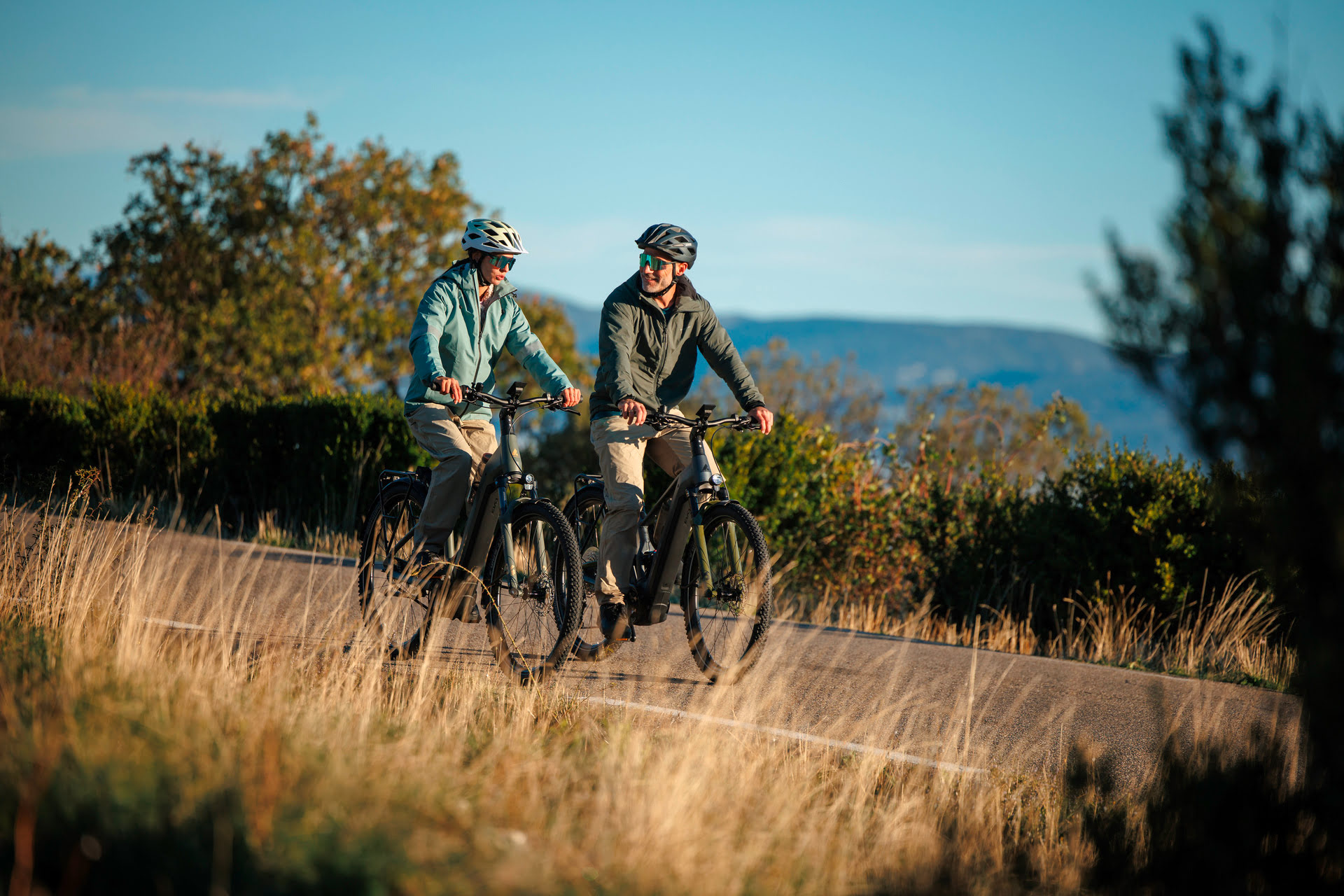 Gemütliches fahren mit E-Bikes von Tallafuss Gemütliches fahren mit E-Bikes von Tallafuss